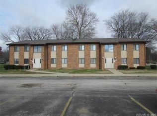 31 S County Rd, Mascoutah, IL 62258