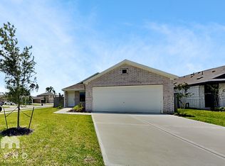 922 Lago Laceno Ln, Huffman, TX 77336