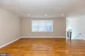 2424 E Parris Dr — Photo 11