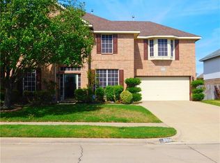 8010 Shoshoni Dr, Arlington, TX 76002