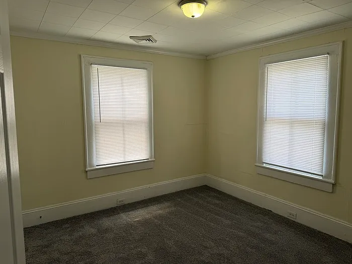 2 bed, 1.0 bath, 780 sqft, $750 — Photo 4