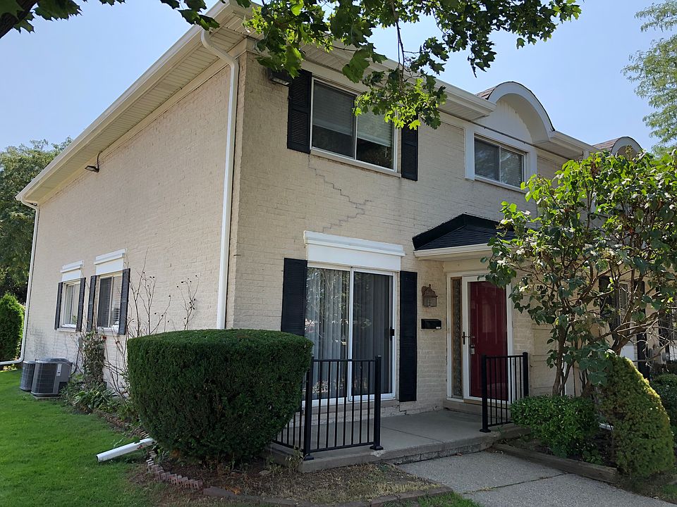 1st image of 8516 Hampshire Dr