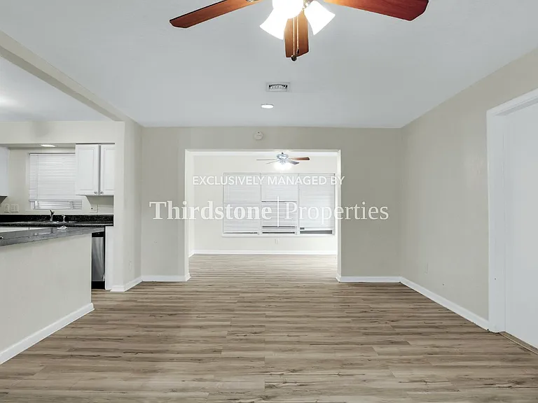 3002 Arthur St #33021 — Photo 7