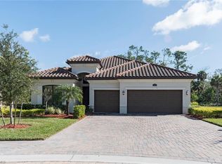 9388 Vercelli Ct, Naples, FL 34113