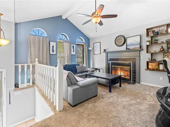 5826 N Delta Ave, Kansas City, MO 64151