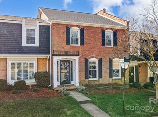 4413 Simsbury Rd, Charlotte, NC 28226