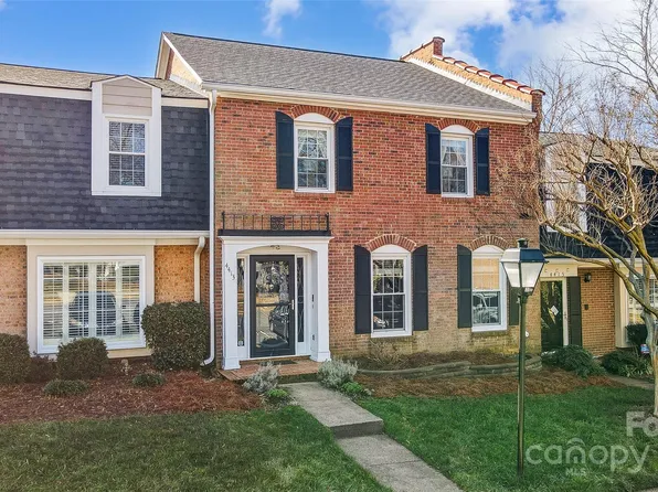 4413 Simsbury Rd, Charlotte, NC 28226