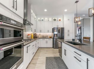 7010 W Post Rd, Chandler, AZ 85226