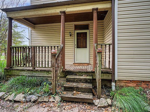 5th image of 10402 Burlington Rd