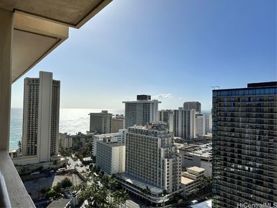 2410 Cleghorn St APT 3101, Honolulu, HI, 96815