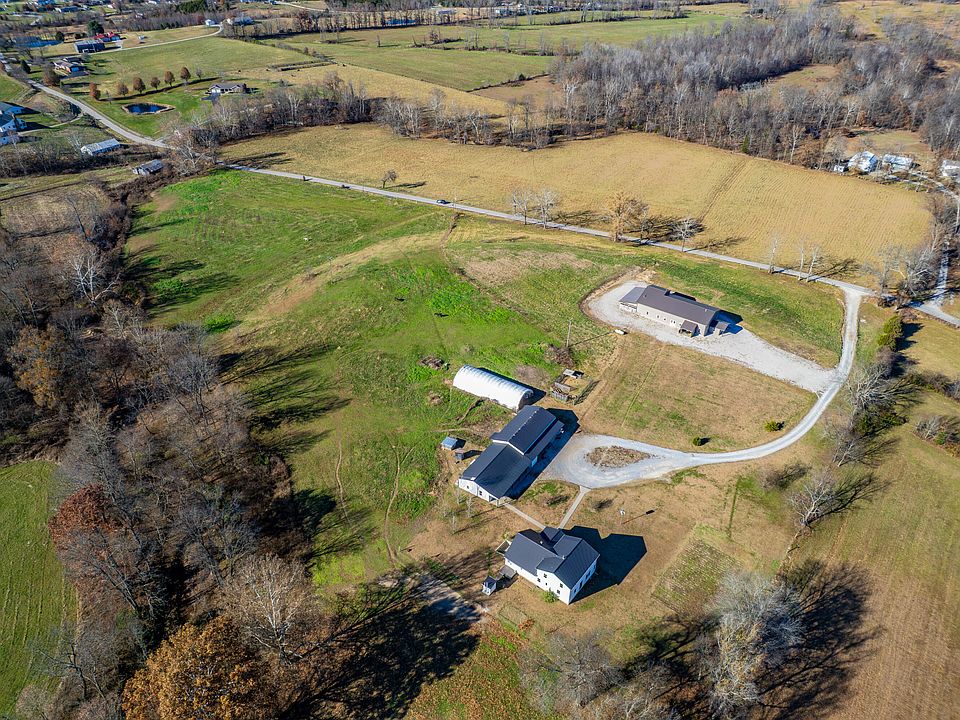 1st image of 751 Old State Rd