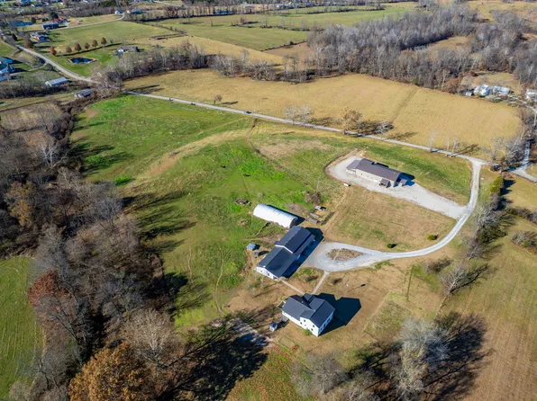 751 Old State Rd, Owingsville, KY 40360