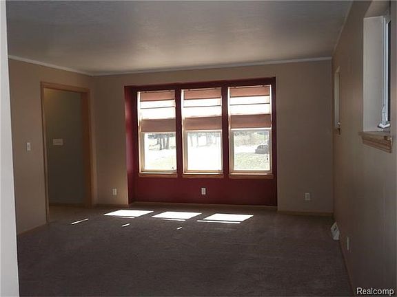 3rd image of 200 Elmwood Ave