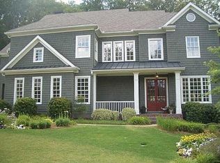 820 Lake Summit Dr, Sandy Springs, GA