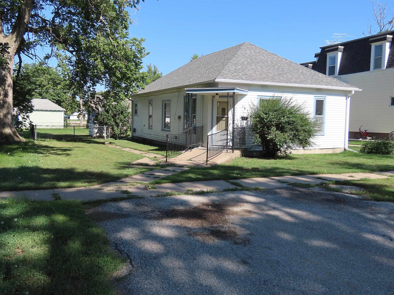 364 N 10th St, David City, NE 68632 MLS 20230438 Zillow