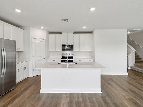 13-custom-Orlando - The Reserve at Hammock Oaks - 807 Sunshower Dr Lady Lake FL 32159 - 013.jpg