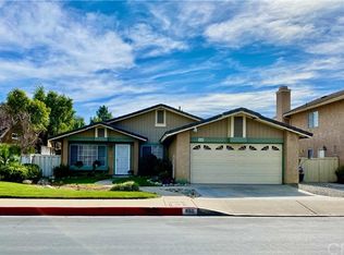 860 Viewpoint St, Upland, CA 91784