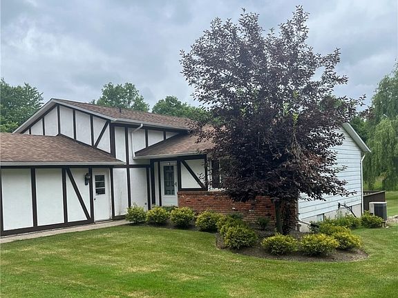 2nd image of 13710 Fox Hills Dr