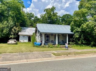 404 E Howard St, Glennville, GA 30427