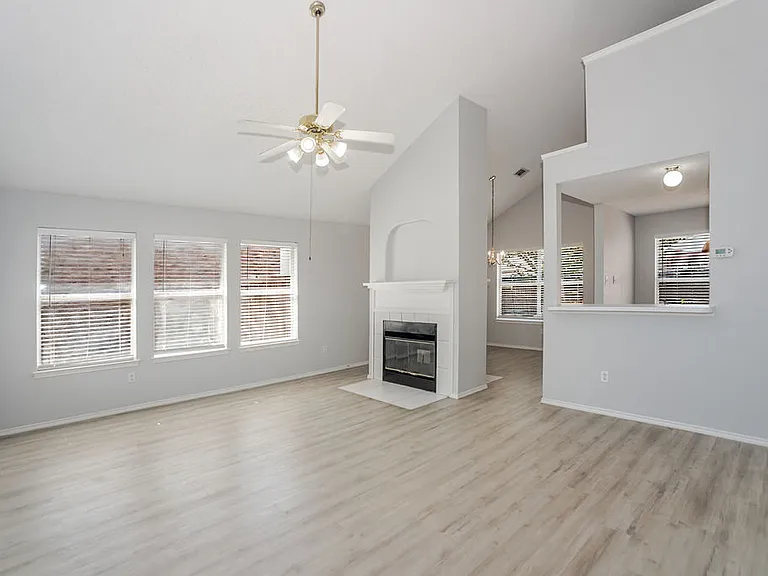 2802 Granite Ave — Photo 10