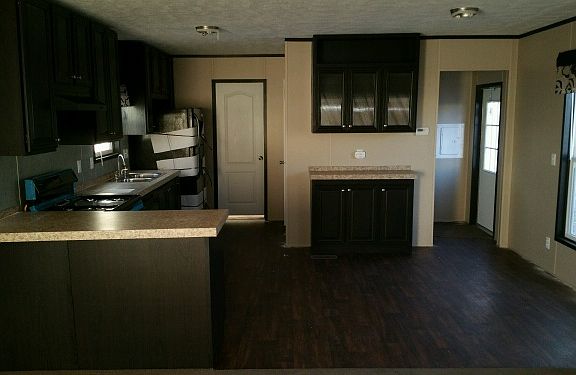 2nd image of 3650 Harvey Pl #124