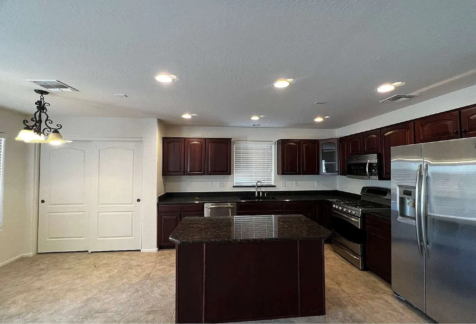 2859 E Shady Spring Trl, Phoenix, AZ 85024 — Photo 2