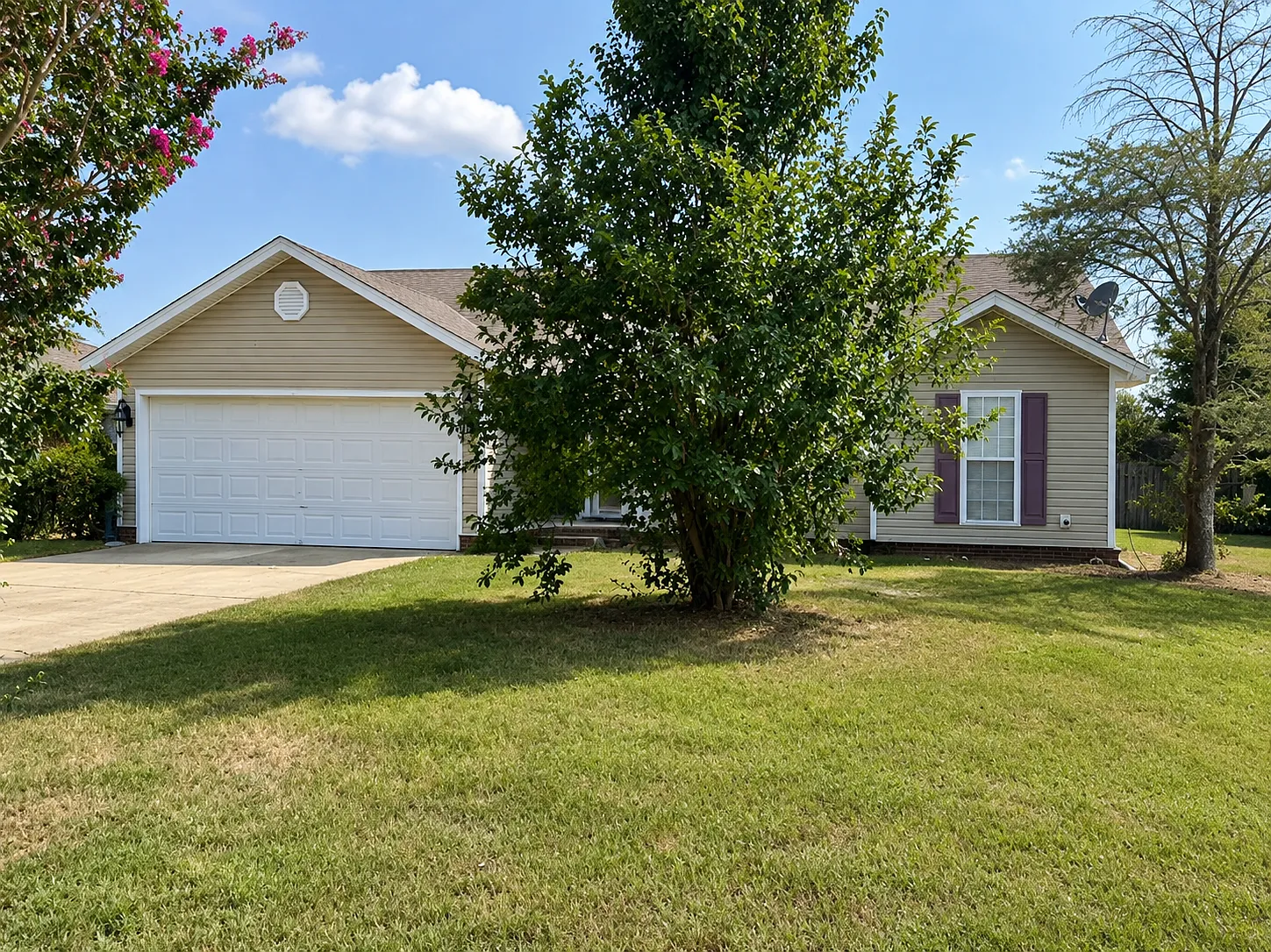 3 bed, 1534 sqft, $1,575 — Photo 1