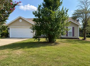 2312 Manchester Dr, Jonesboro, AR 72405