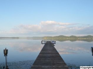 997 Browns Creek Rd, Guntersville, AL 35976