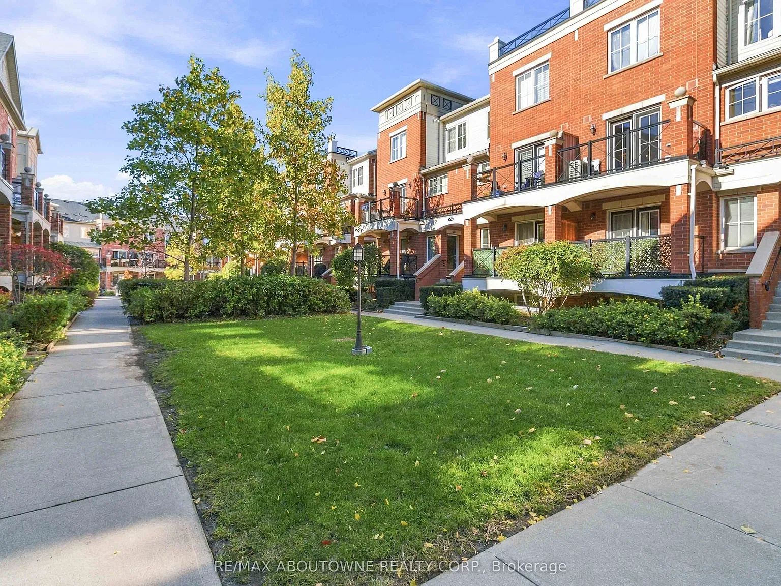 2 bed, $2,650 — Photo 2