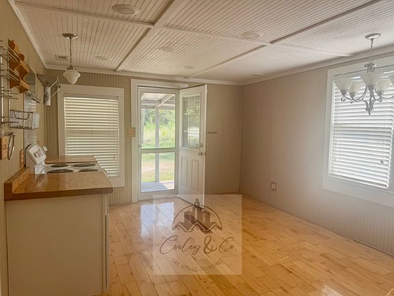 4th image of 4681 S River Rd #32