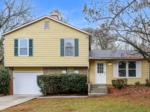 5181 Galbraith Cir, Stone Mountain, GA 30088