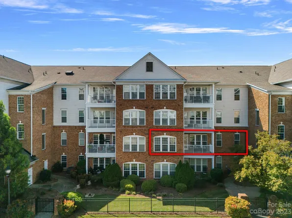 14933 Santa Lucia Dr, Charlotte, NC 28277