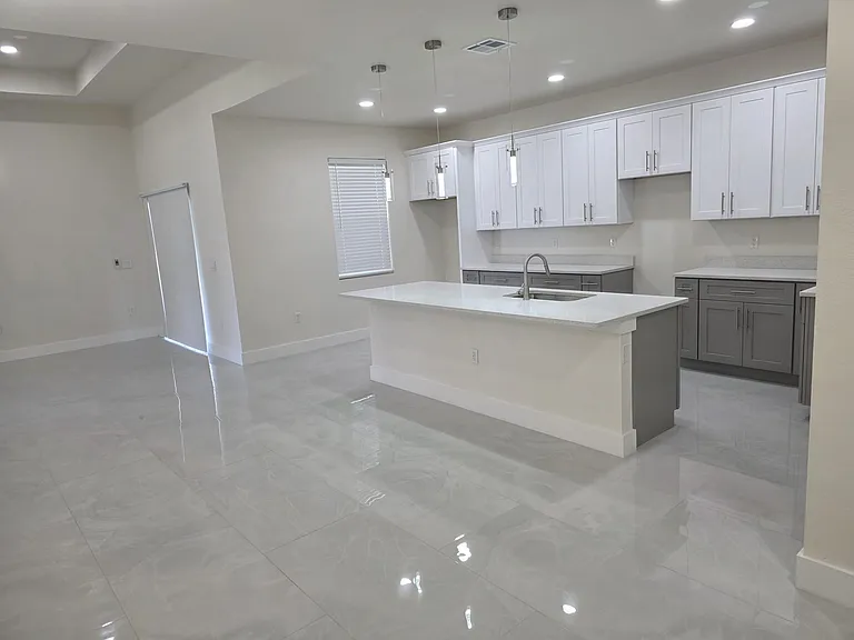 735 Dudley Ave S #735 — Photo 27