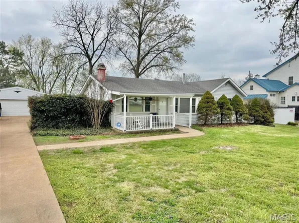 648 Claregood Ln, Saint Louis, MO 63129