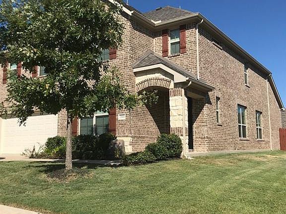 3rd image of 3321 Glen Crest Ln