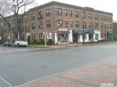 1st image of 222 7th St #304
