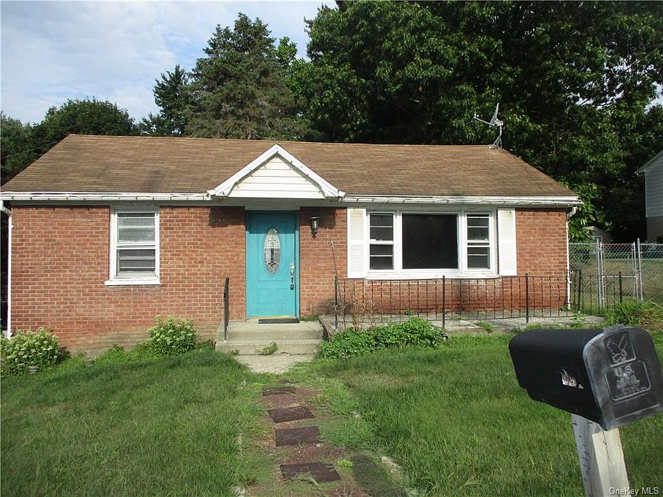 1st image of 241 Carter Ave