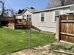 2802 Beaudry Rd #44, Moxee, WA 98936