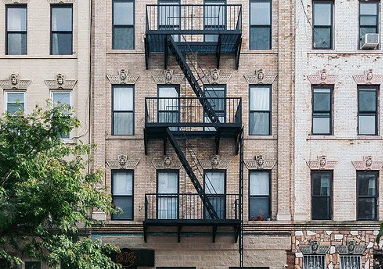 308 Jefferson St #4F — Photo 16