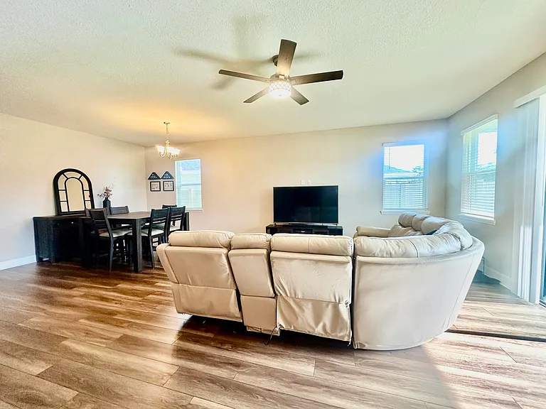 1256 Potenza Dr — Photo 15