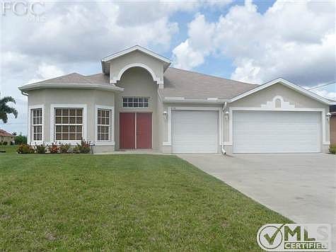1st image of 216 NW 35th Pl