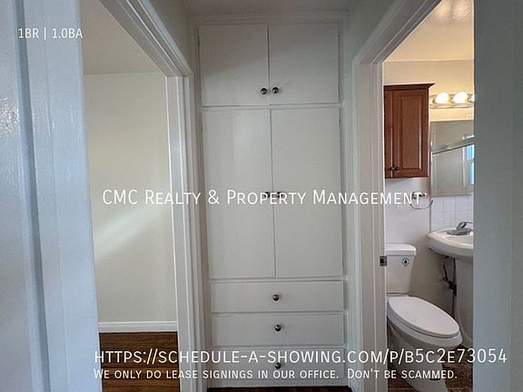 4th image of 3229 E Wilton St Unit 4