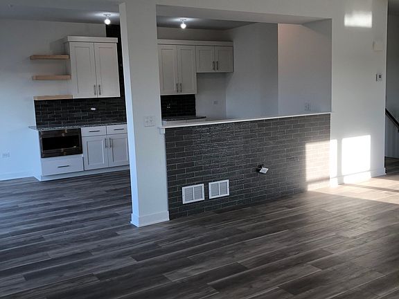 Lot 8 Prairie Great Room Kitchen