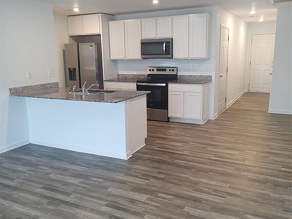 2nd image of 2268 Cranberry Way