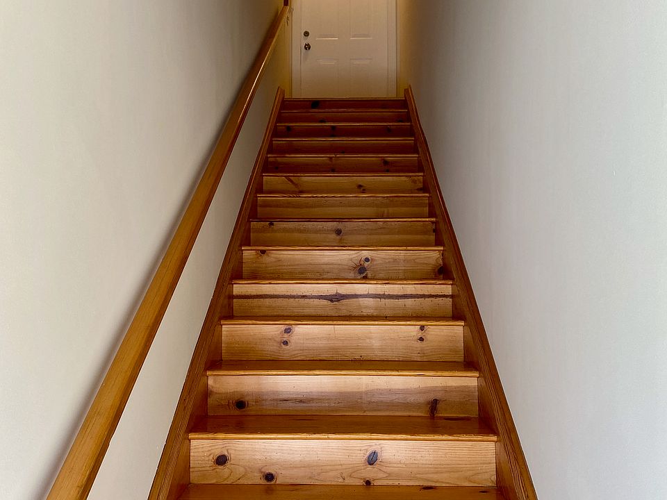 1st image of 259 Glen Cove Ave Suite 255