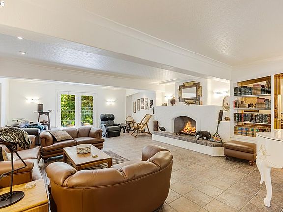 5th image of 22396 S Parrot Creek Rd