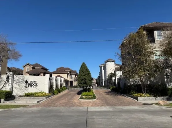 5515 Felice Dr, Houston, TX 77081