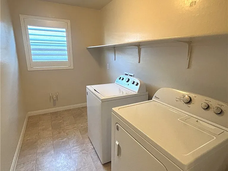 121 Elm Reed Ave — Photo 21