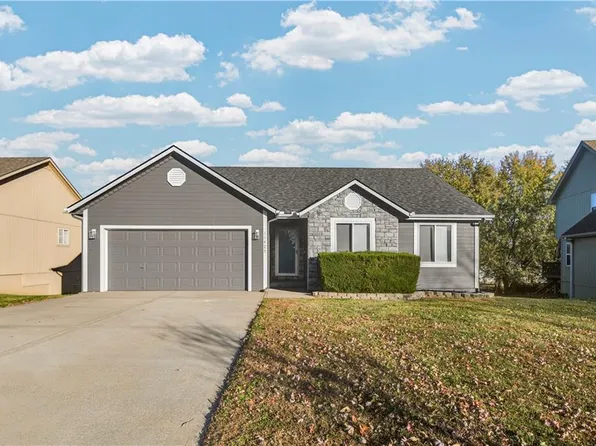 11425 N Manning Ave, Kansas City, MO 64157